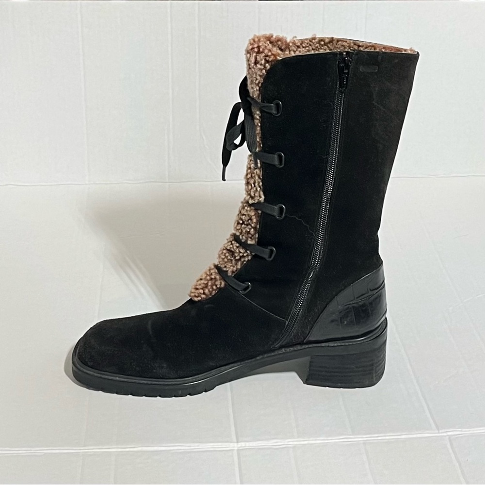 Stuart Weitzman Sherpa Lined Boots - Picture 3 of 11